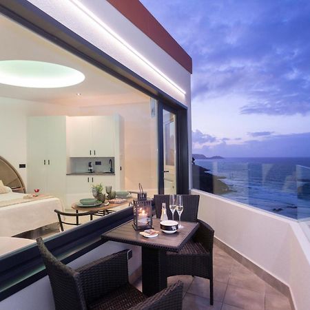Apartamentos Triple M Malpica Exteriér fotografie